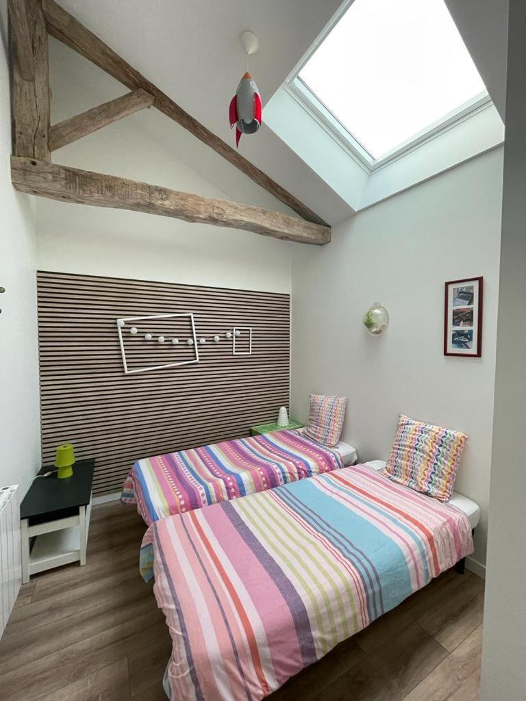 Gite De Charme - 3 Chambres, 5 Lits - De 4 A 7 Personnes Avanton Екстер'єр фото